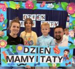 Rodzinne zdjęcie dzieci z rodzicami